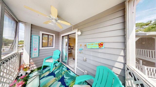 10168 Beach Drive SW 4-301, Calabash, NC 28467