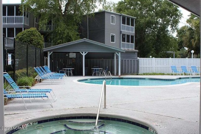 10168 Beach Drive SW 4-301, Calabash, NC 28467