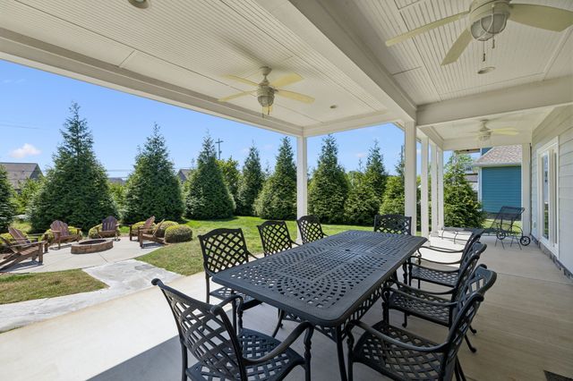 55 Windjammer Ct, Winchester, TN 37398