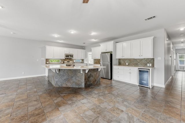 501 Cherry Hills Drive, Huntsville, TX 77340