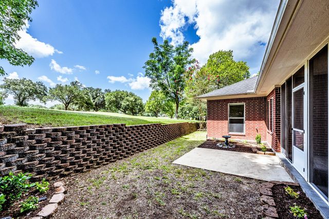 501 Cherry Hills Drive, Huntsville, TX 77340
