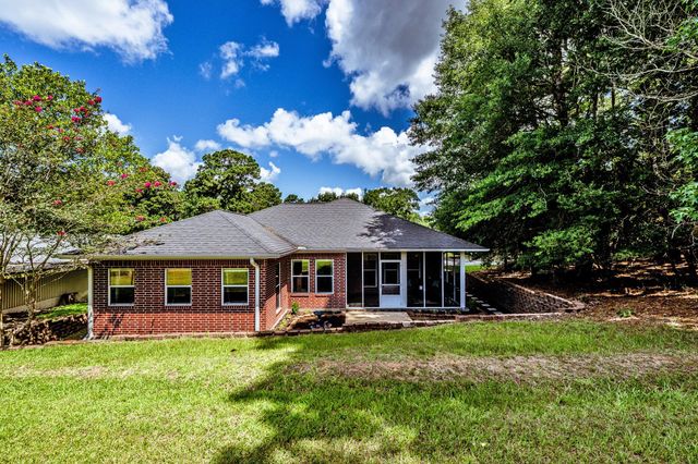 501 Cherry Hills Drive, Huntsville, TX 77340