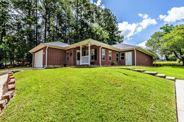 501 Cherry Hills Drive, Huntsville, TX 77340