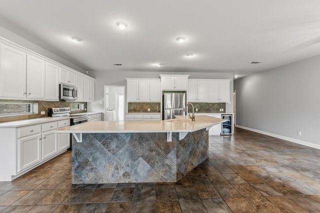 501 Cherry Hills Drive, Huntsville, TX 77340