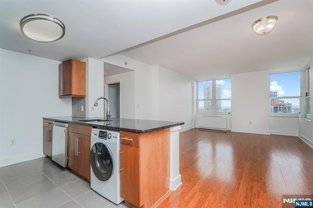 88 Morgan Street 3701, Jersey City, NJ 07302