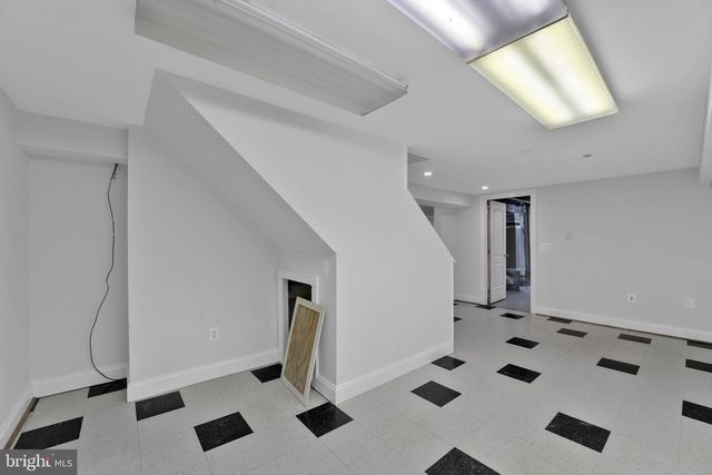 810 WISTERIA DR, Westminster, MD 21157