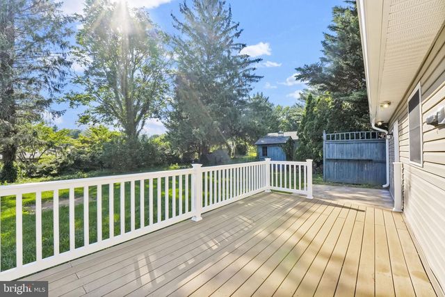 810 WISTERIA DR, Westminster, MD 21157