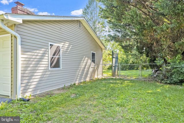 810 WISTERIA DR, Westminster, MD 21157