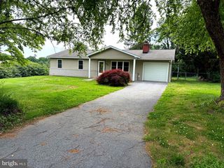 810 WISTERIA DR, Westminster, MD 21157