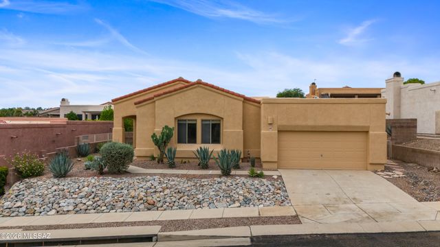 11697 N Quandry Drive, Tucson, AZ 85737