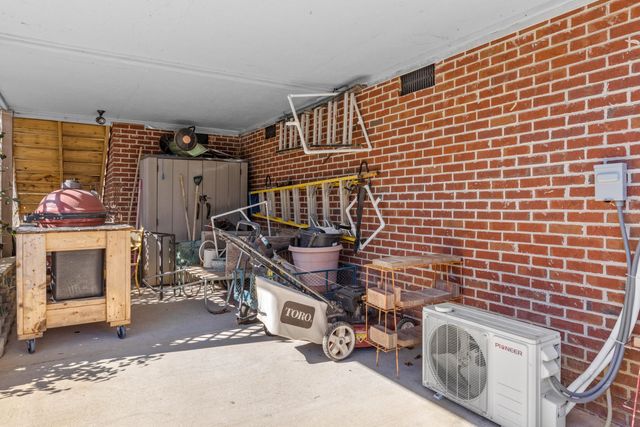 59 Honeysuckle Drive, Rock Spring, GA 30739