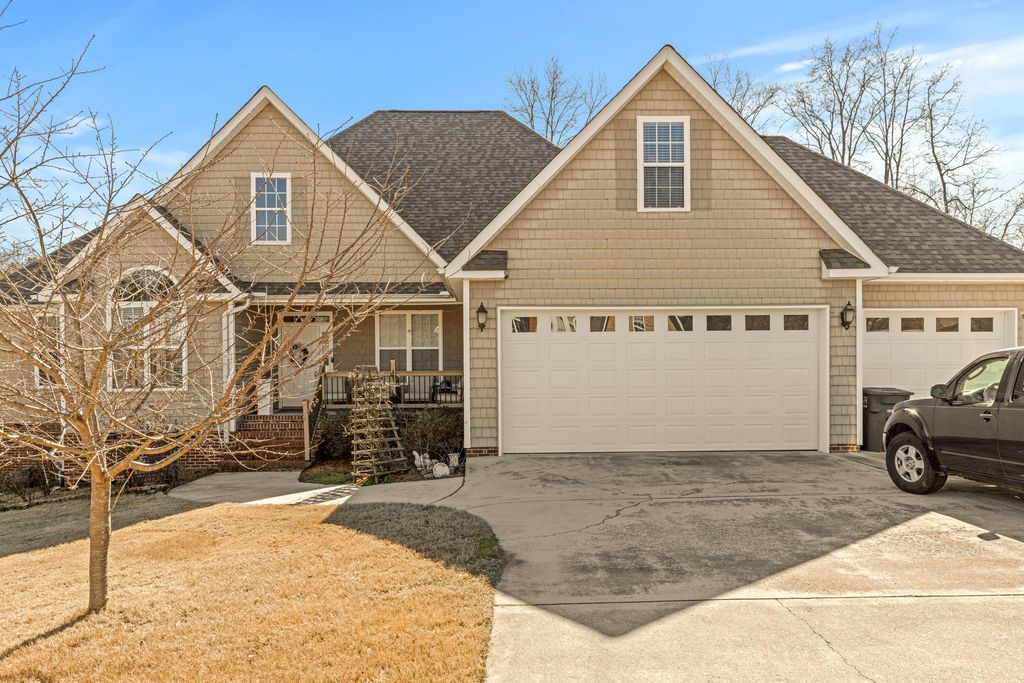 59 Honeysuckle Drive, Rock Spring, GA 30739