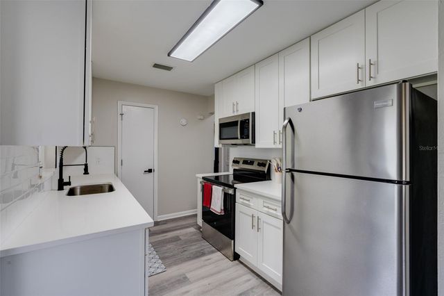 3213 NORMANDY DRIVE E, Port Charlotte, FL 33952