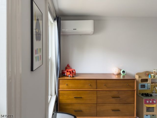 14 Maryland Ave, High Bridge Boro, NJ 08829