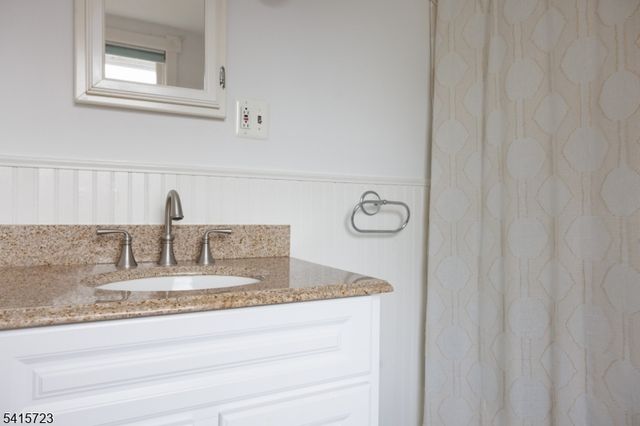 14 Maryland Ave, High Bridge Boro, NJ 08829