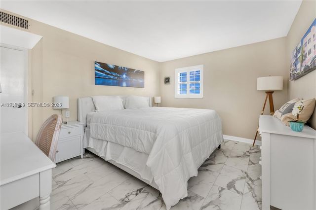 1418 Collins Avenue 504, Miami Beach, FL 33139