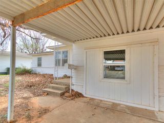 1016 Holly Drive, Oklahoma City, OK 73110