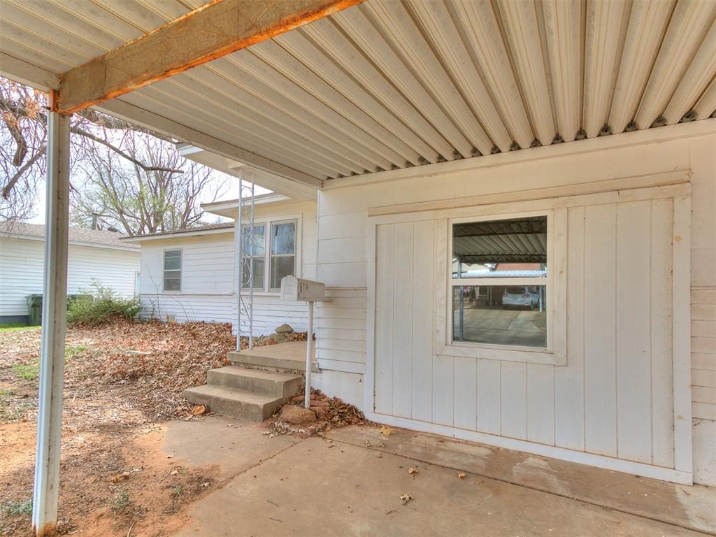1016 Holly Drive, Oklahoma City, OK 73110