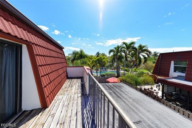 10891 Meadow Lark Cove DR, Fort Myers, FL 33908