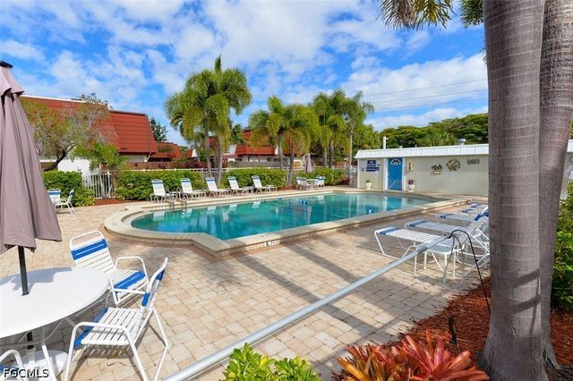 10891 Meadow Lark Cove DR, Fort Myers, FL 33908