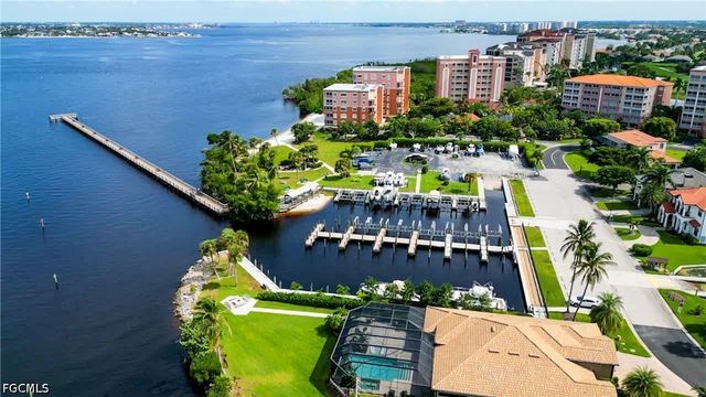 10891 Meadow Lark Cove DR, Fort Myers, FL 33908