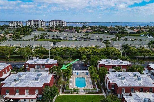 10891 Meadow Lark Cove DR, Fort Myers, FL 33908