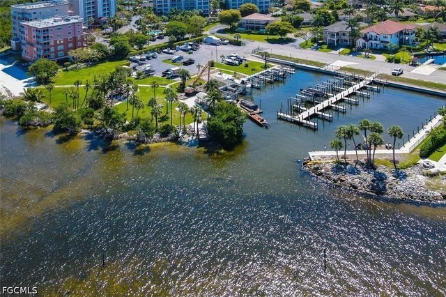 10891 Meadow Lark Cove DR, Fort Myers, FL 33908