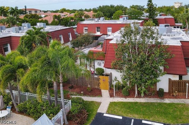 10891 Meadow Lark Cove DR, Fort Myers, FL 33908