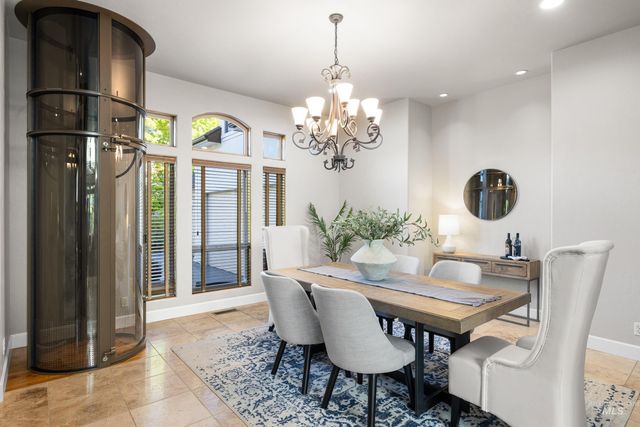 1825 S Lakemoor, Eagle, ID 83616