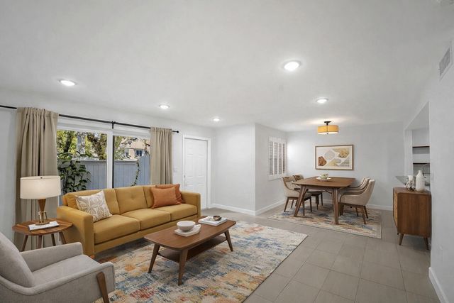 4550 SW 68th Court Circle 54-8, Miami, FL 33155