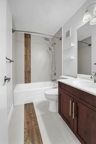 4550 SW 68th Court Circle 54-8, Miami, FL 33155