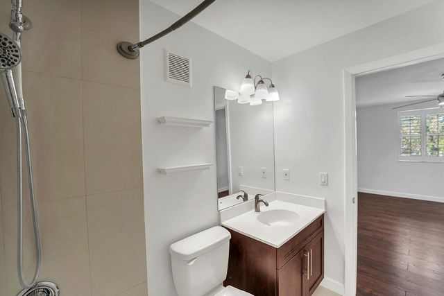 4550 SW 68th Court Circle 54-8, Miami, FL 33155