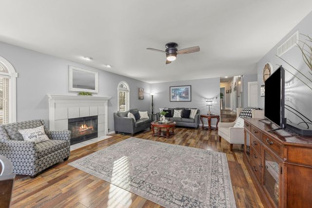 1956 Cornell Drive, New Lenox, IL 60451