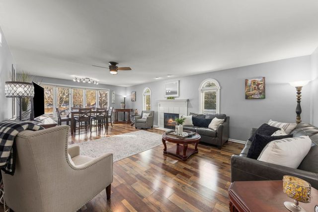 1956 Cornell Drive, New Lenox, IL 60451