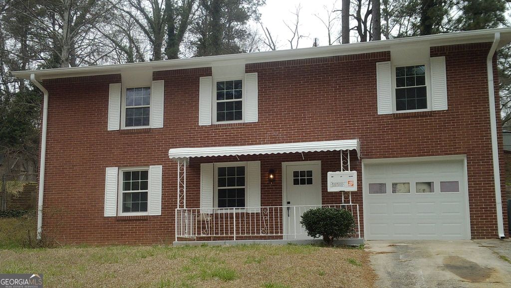 2794 Crescendo Drive NW, Atlanta, GA 30318