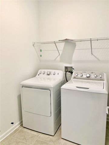 125 PINEYWOODS STREET, St Cloud, FL 34772