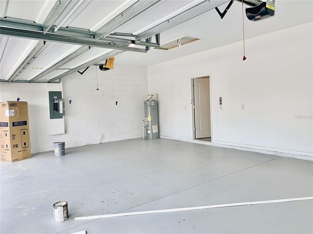 125 PINEYWOODS STREET, St Cloud, FL 34772