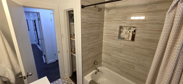 5116 Melbourne Drive, Fort Worth, TX 76114