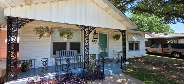 5116 Melbourne Drive, Fort Worth, TX 76114