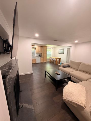 5116 Melbourne Drive, Fort Worth, TX 76114
