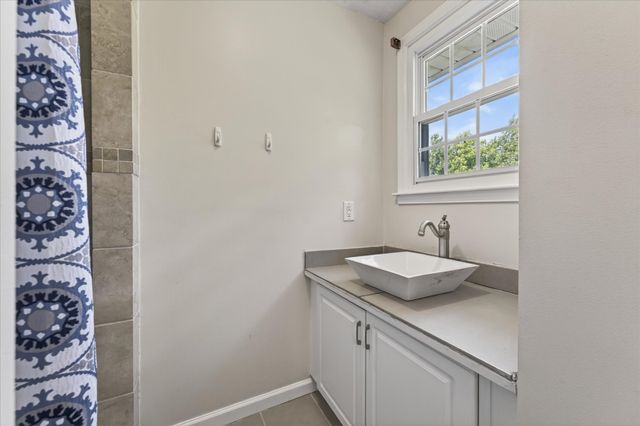 2706 W Copeland Ct, Clarksville, TN 37042