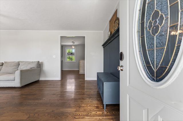 2706 W Copeland Ct, Clarksville, TN 37042