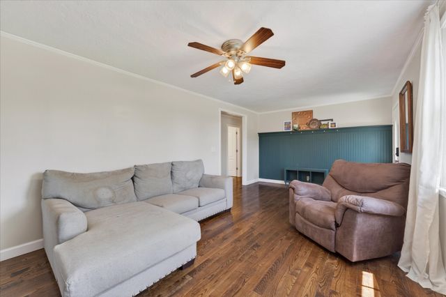 2706 W Copeland Ct, Clarksville, TN 37042