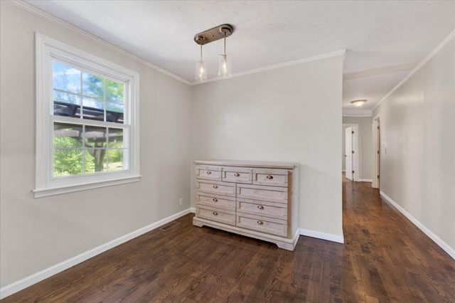 2706 W Copeland Ct, Clarksville, TN 37042