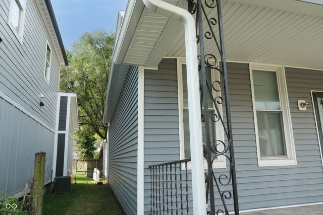 211 Wisconsin Street, Indianapolis, IN 46225