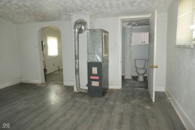 211 Wisconsin Street, Indianapolis, IN 46225