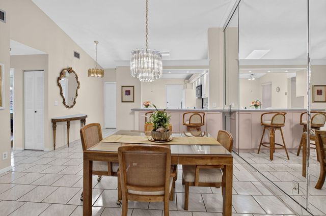 10546 Beach Palm Court B, Boynton Beach, FL 33437