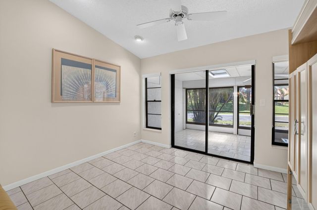 10546 Beach Palm Court B, Boynton Beach, FL 33437