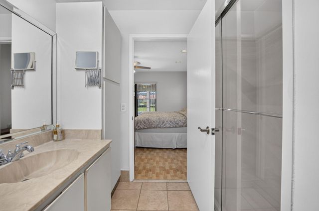 10546 Beach Palm Court B, Boynton Beach, FL 33437
