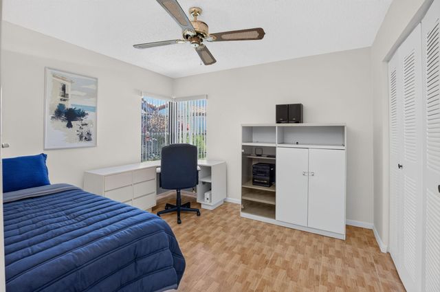 10546 Beach Palm Court B, Boynton Beach, FL 33437